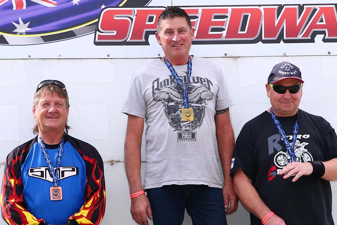 50-59 : Michael Potts, Brendon Liddle, Darryl Christopher