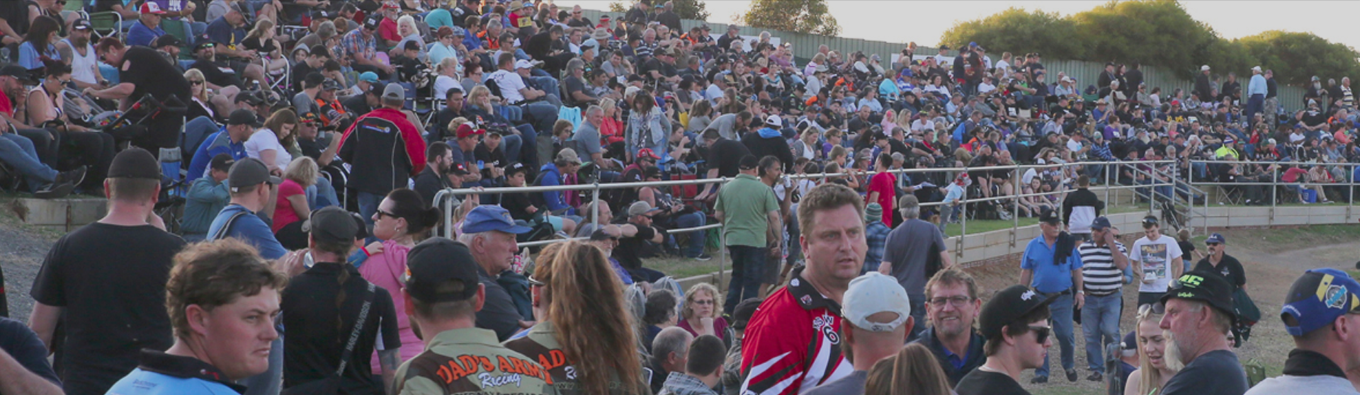 Join the crowd at Gillman Speedway in 2025/26
